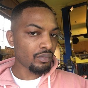 Meet your Posher, Dwayne